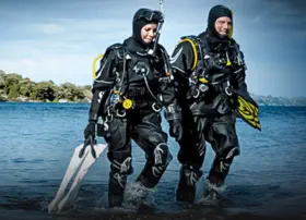 padi dry suite diver specialty